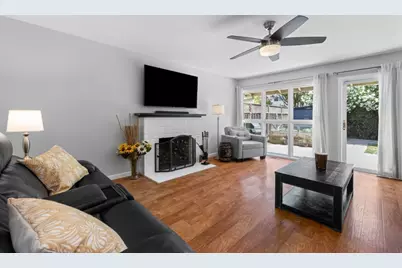 3294 Lindenoaks Dr, San Jose, CA 95117 - Photo 21