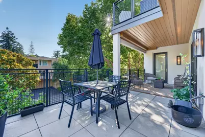 1667 San Carlos Ave 203, San Carlos, CA 94070 - Photo 1