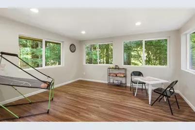 106 Carbonera Dr, Santa Cruz, CA 95060 - Photo 19