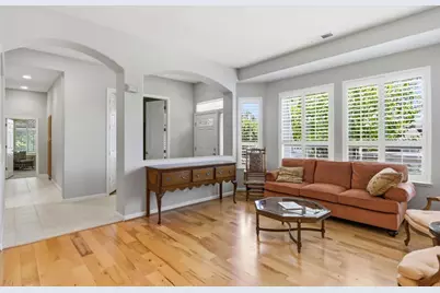 9066 Village View Loop, San Jose, CA 95135 - Photo 7