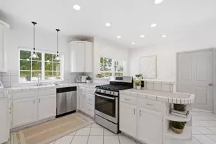 2101 Brittan Ave, San Carlos, CA 94070 - Photo 15