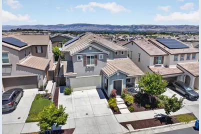 1265 Mirassou Ln, Gilroy, CA 95020 - Photo 11