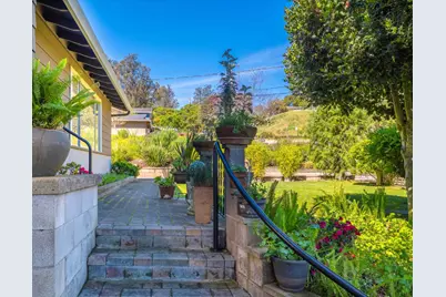 6970 Lakeview Dr, Salinas, CA 93907 - Photo 5
