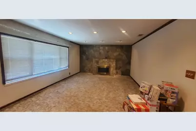 34th St, San Jose, CA 95116 - Photo 11