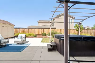 2201 Brighton Dr, Hollister, CA 95023 - Photo 41