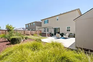 2201 Brighton Dr, Hollister, CA 95023 - Photo 47