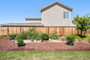 2201 Brighton Dr, Hollister, CA 95023 - Photo 49