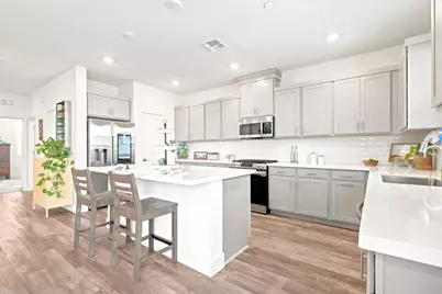 2201 Brighton Dr, Hollister, CA 95023 - Photo 15