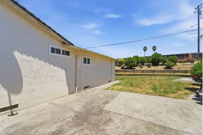 261 Highlands Ct, San Pablo, CA 94806 - Photo 19