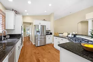 8158 Canyon Creek Cir, Pleasanton, CA 94588 - Photo 21