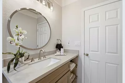 2323 Mastlands Dr, Oakland, CA 94611 - Photo 35