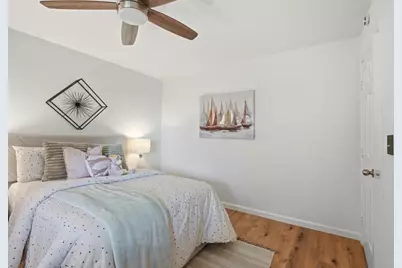 2323 Mastlands Dr, Oakland, CA 94611 - Photo 25