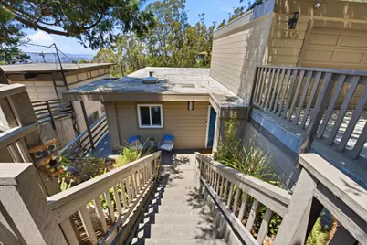 2323 Mastlands Dr, Oakland, CA 94611 - Photo 43
