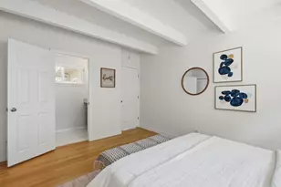 2323 Mastlands Dr, Oakland, CA 94611 - Photo 23