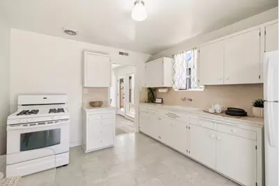 Lacrosse Ave, South San Francisco, CA 94080 - Photo 11