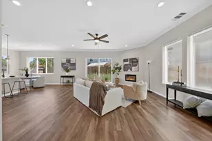 117 Bundeson Cir, Hollister, CA 95023 - Photo 11