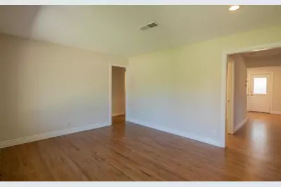 80 Roosevelt Ave, San Martin, CA 95046 - Photo 7