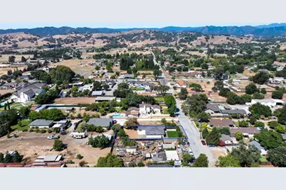 80 Roosevelt Ave, San Martin, CA 95046 - Photo 15