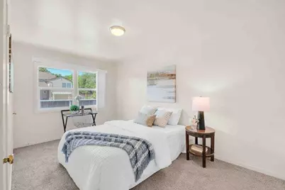 320 Hobart Ave, San Mateo, CA 94402 - Photo 13
