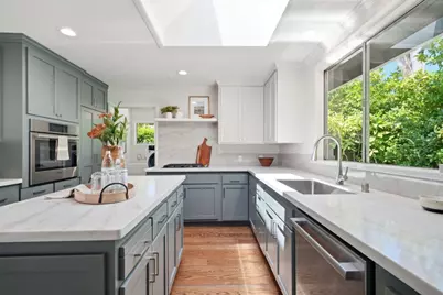 1637 Escobita Ave, Palo Alto, CA 94306 - Photo 13