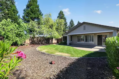 247 Bloomfield Ct, Lincoln, CA 95648 - Photo 3
