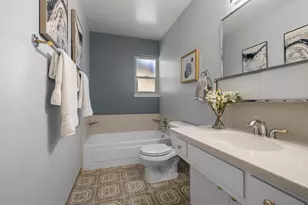 1001 W Latimer Ave, Campbell, CA 95008 - Photo 17