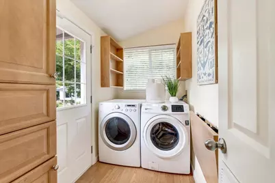 300 Plum St 30, Capitola, CA 95010 - Photo 13