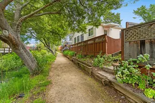 300 Plum St 30, Capitola, CA 95010 - Photo 25