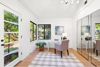 2020 Newell Rd, Palo Alto, CA 94303 - Photo 29