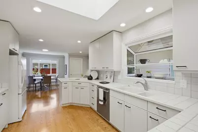 950 Black Mountain Ct, Los Altos, CA 94024 - Photo 17
