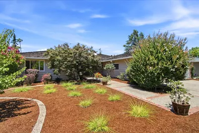 950 Black Mountain Ct, Los Altos, CA 94024 - Photo 3
