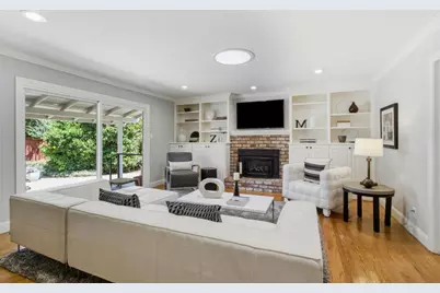 950 Black Mountain Ct, Los Altos, CA 94024 - Photo 11