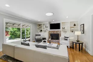 950 Black Mountain Ct, Los Altos, CA 94024 - Photo 11