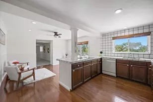 1407 Carlton Rd, Hillsborough, CA 94010 - Photo 95
