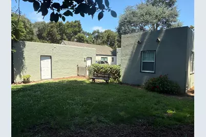 222 Oak St, Salinas, CA 93901 - Photo 9