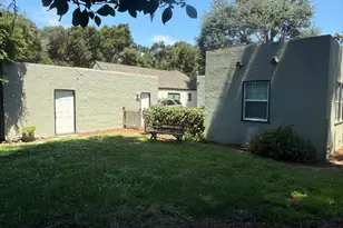 222 Oak St, Salinas, CA 93901 - Photo 9