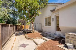 1545 Murdell Ln, Livermore, CA 94550 - Photo 57