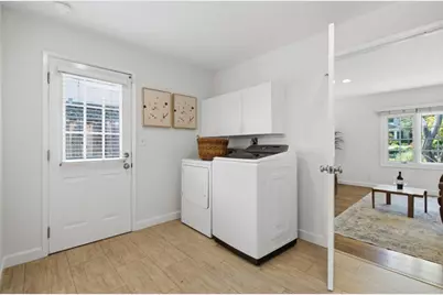 1479 Holt Ave, Los Altos, CA 94024 - Photo 17