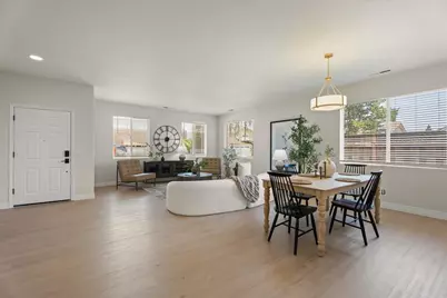 1050 Violet Way, Gilroy, CA 95020 - Photo 9
