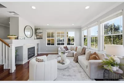 37 Bremerton Cir, Redwood City, CA 94065 - Photo 3