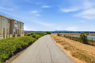 37 Bremerton Cir, Redwood City, CA 94065 - Photo 39