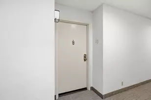 226 W Edith Ave 33, Los Altos, CA 94022 - Photo 7