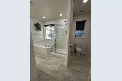 10133 Annie St, Elk Grove, CA 95757 - Photo 17