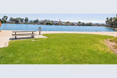 1052 Galley Ln, Foster City, CA 94404 - Photo 49