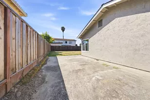 8183 Pebble Beach Ave, Newark, CA 94560 - Photo 37