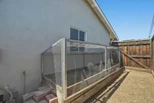 5477 Harvard Dr, San Jose, CA 95118 - Photo 31