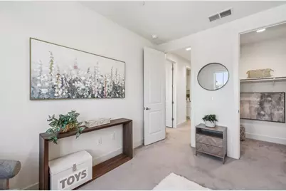 818 Anson Ln, Burlingame, CA 94010 - Photo 41
