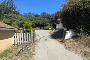 910 Carr Ave, Aromas, CA 95004 - Photo 5