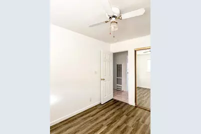 608 Balfour Dr, San Jose, CA 95111 - Photo 31