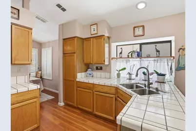 231 Breezewalk Dr, Vallejo, CA 94591 - Photo 15